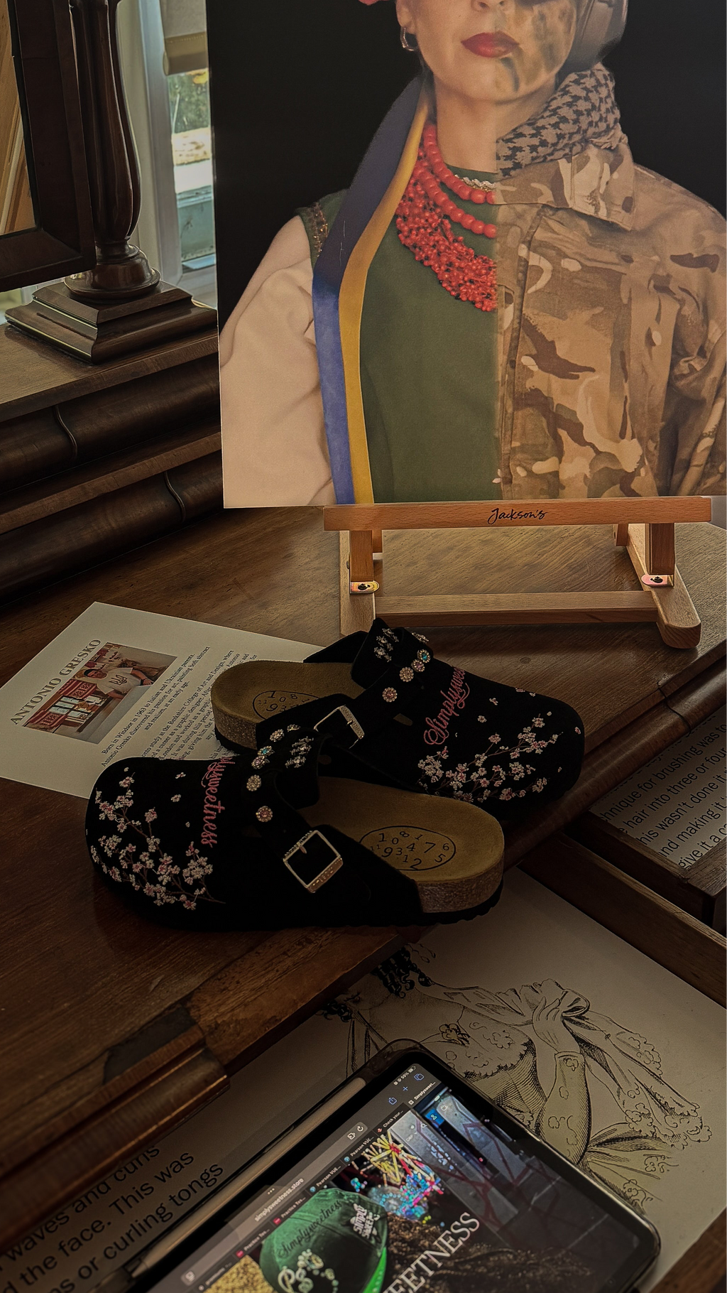 Cherry-blossom Clogs